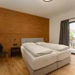 Pure Alpine Апартаменти *